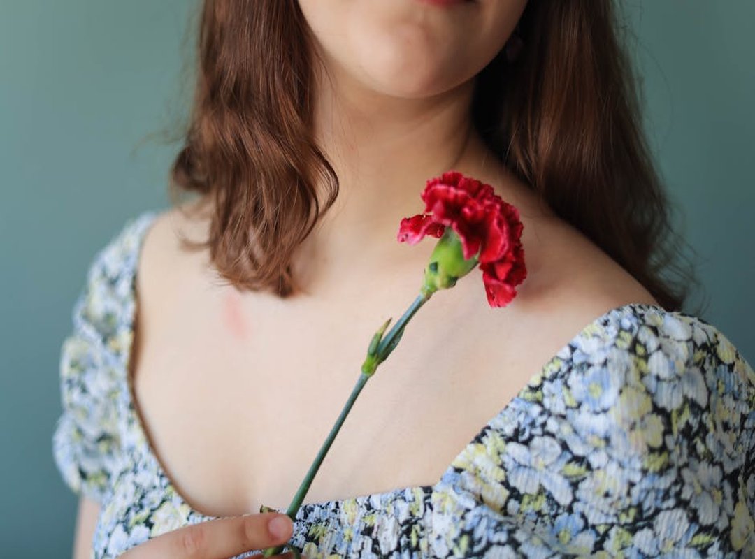 Recurring Motifs: Nature, Femininity, and a Touch of the Surreal